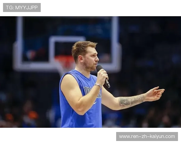 东契奇率队发动快速反击得分，独行侠节奏上升